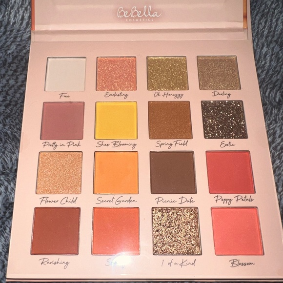BeBella Cosmetics Oh Poppy Eyeshadow Palette NWT - Picture 4 of 5